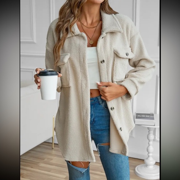 Elegant Teddy Coat for Women - Chic Solid Color, Button-Up with Flap Pockets, - Picture 2 of 11